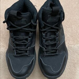 Nike Men's Black High-Top Athletic Shoes